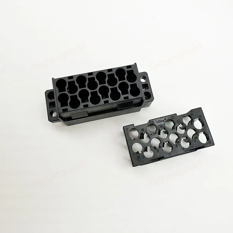 特诚科技PBT精密注塑件实拍 5